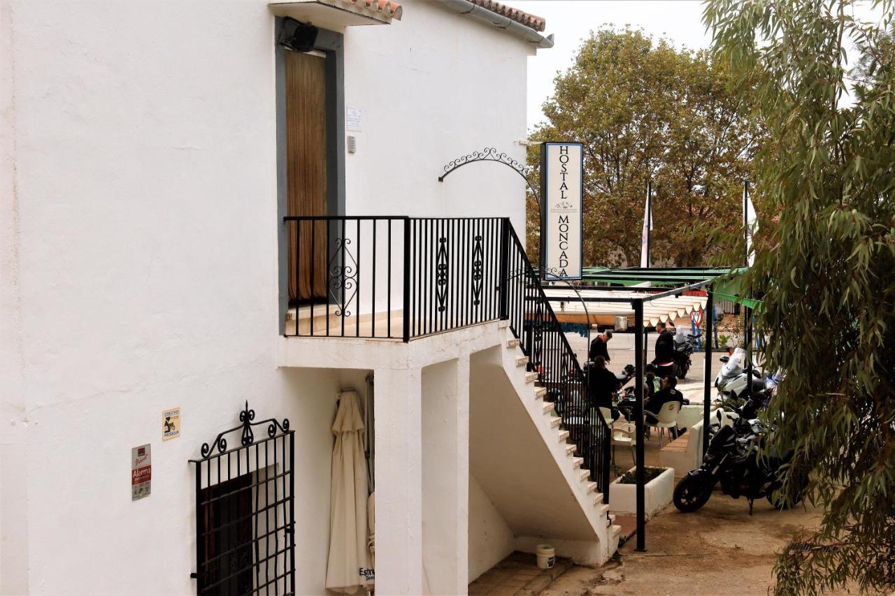 Hostal Moncada Gaucin Luaran gambar