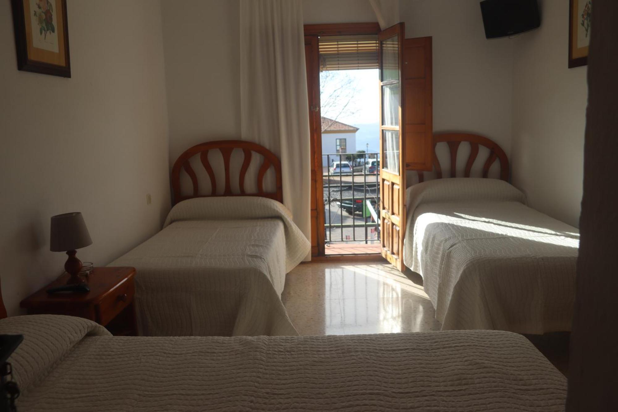 Hostal Moncada Gaucin Luaran gambar